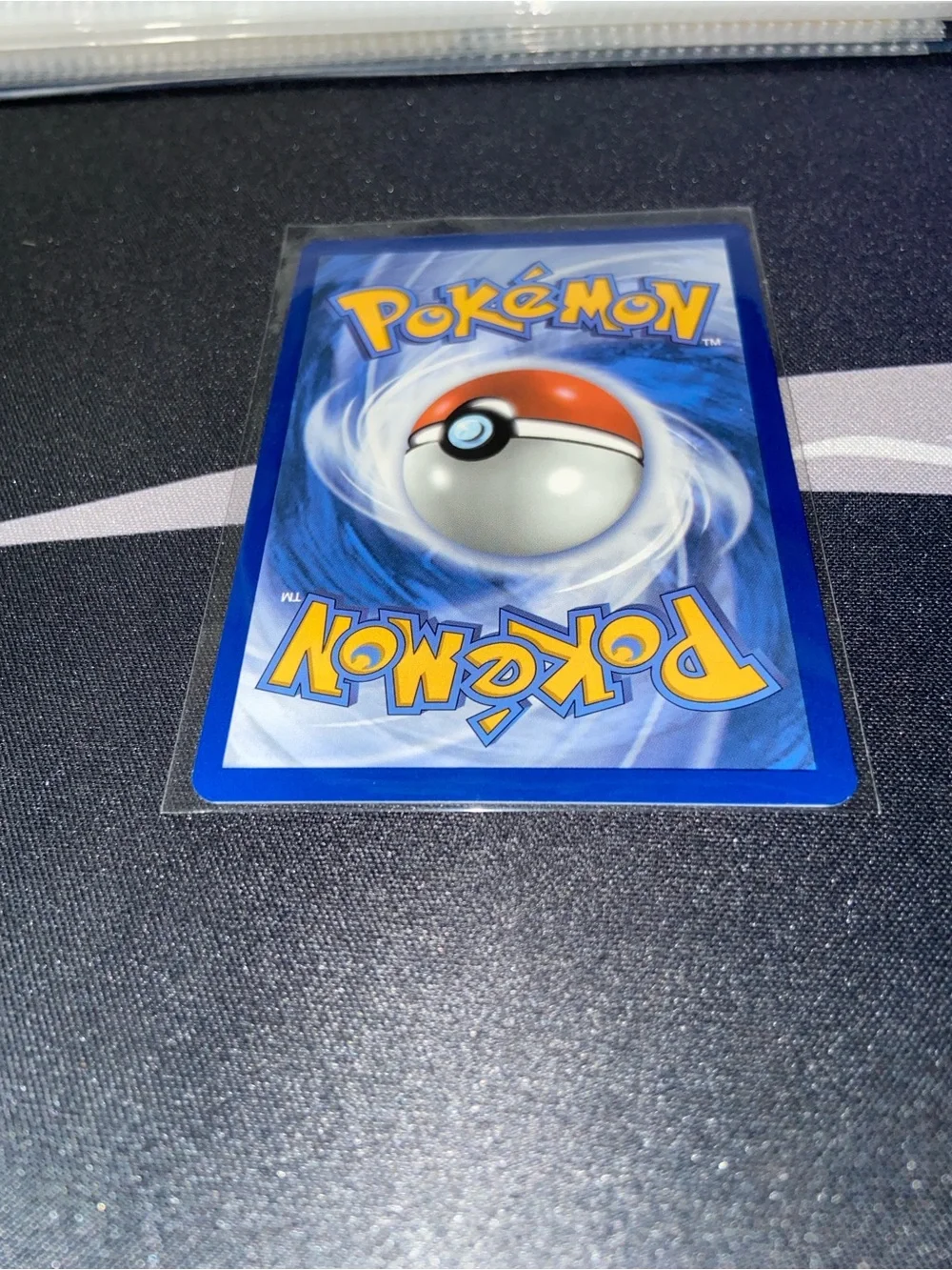 Skorupi Pokémon Trading Card (051/088 Perfect Order Rev holo